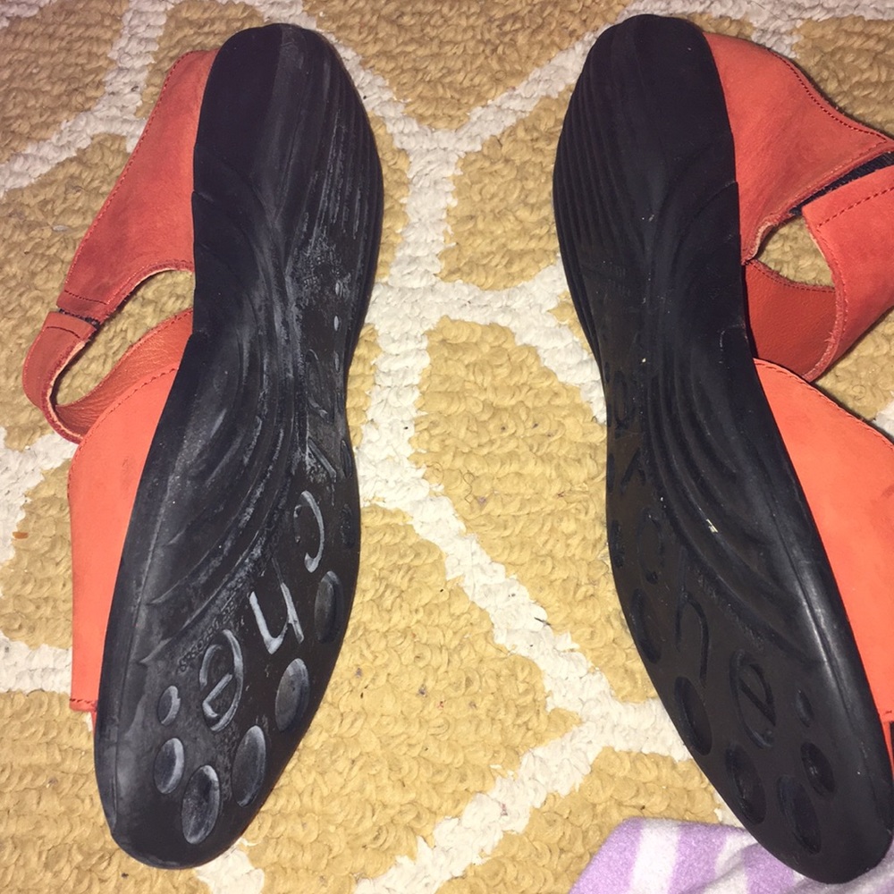 O.B.O.Shoes - Picture 3 of 8